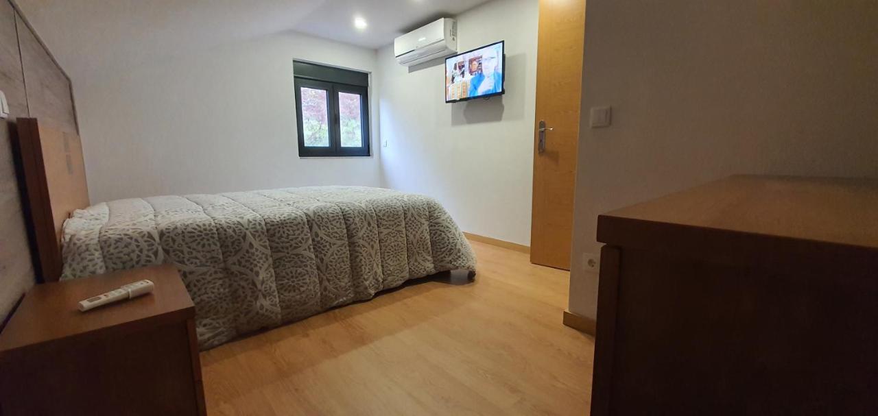 Willa Quinta Da Tormenta -14 Pessoas- Cabeceiras De Basto 2 Casas E Piscina Privada Zewnętrze zdjęcie