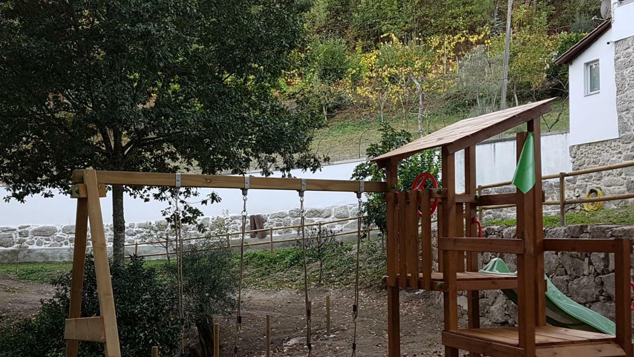 Willa Quinta Da Tormenta -14 Pessoas- Cabeceiras De Basto 2 Casas E Piscina Privada Zewnętrze zdjęcie