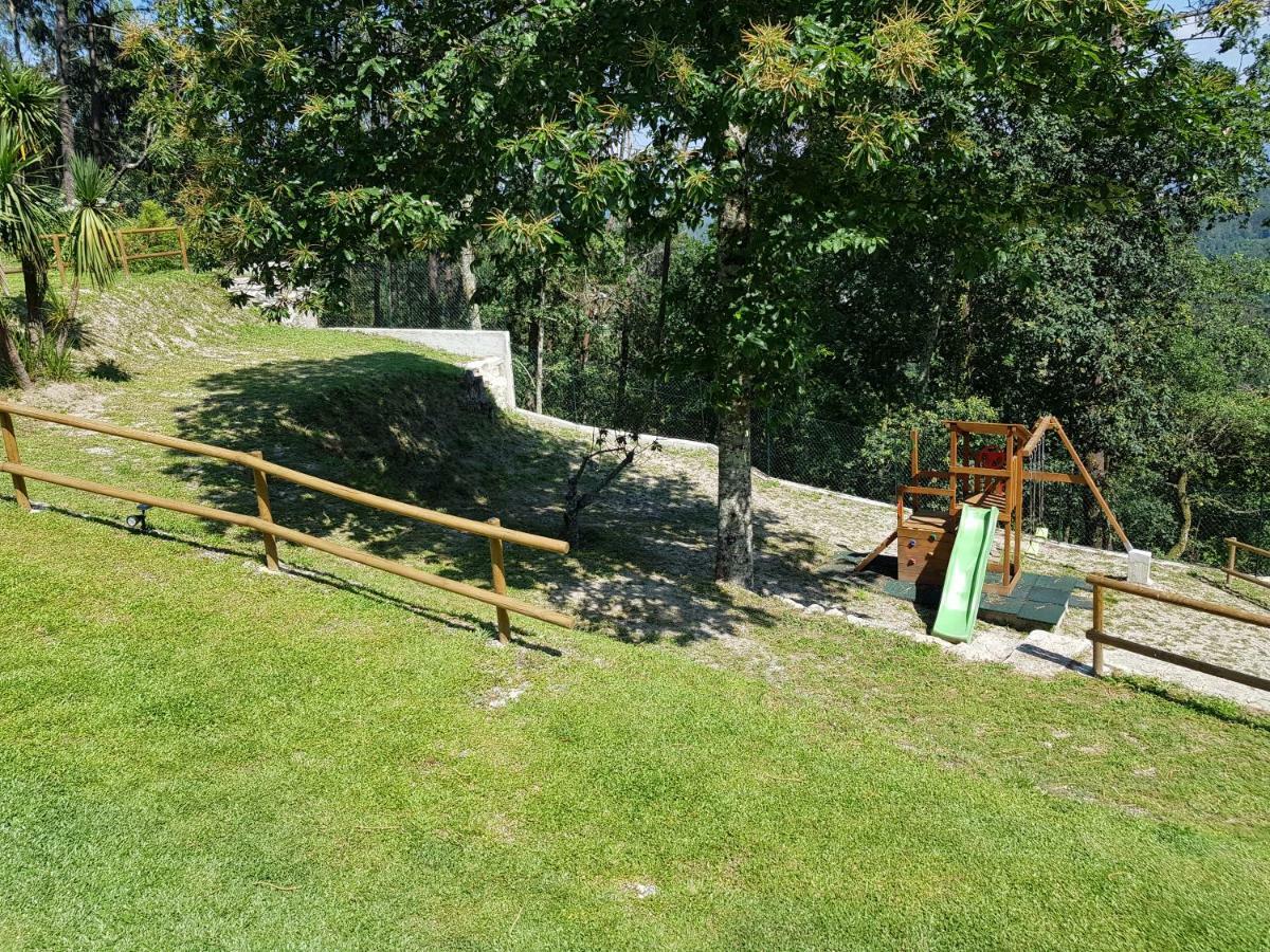 Willa Quinta Da Tormenta -14 Pessoas- Cabeceiras De Basto 2 Casas E Piscina Privada Zewnętrze zdjęcie